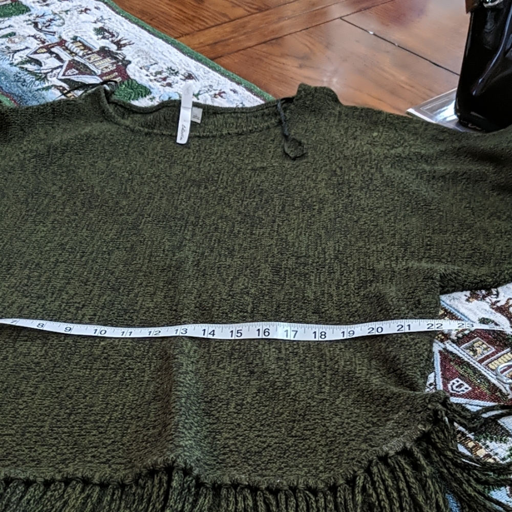 Light weight sweater - Picture 5 of 7